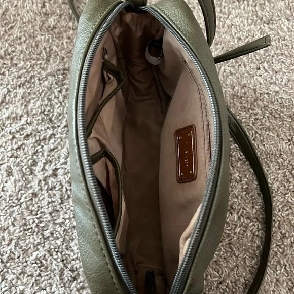 Nine West Olive Green Crossbody Purse - Picture 2 of 2